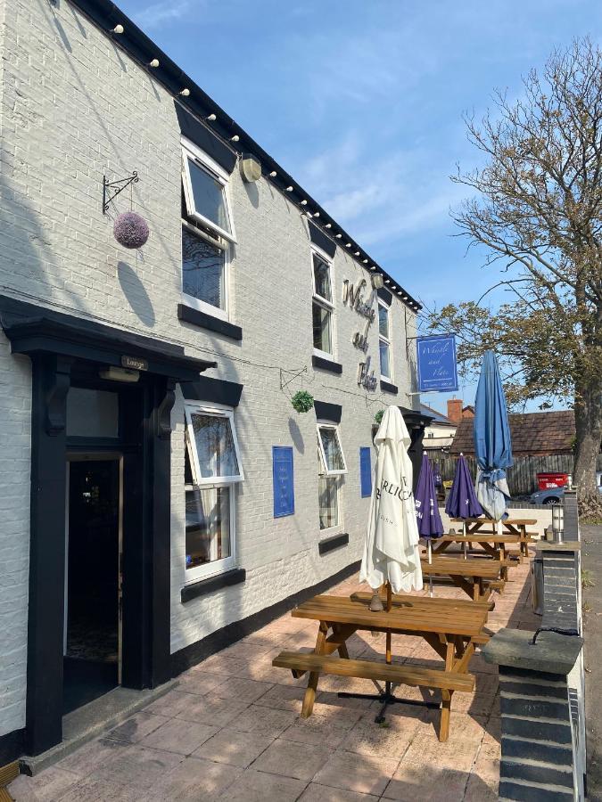ホテル The Whistle And Flute Barnetby le Wold エクステリア 写真